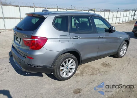 2014 BMW X3 xDrive28I z USA, uszkodzony, nr VIN 5UXWX9C50E0D29422